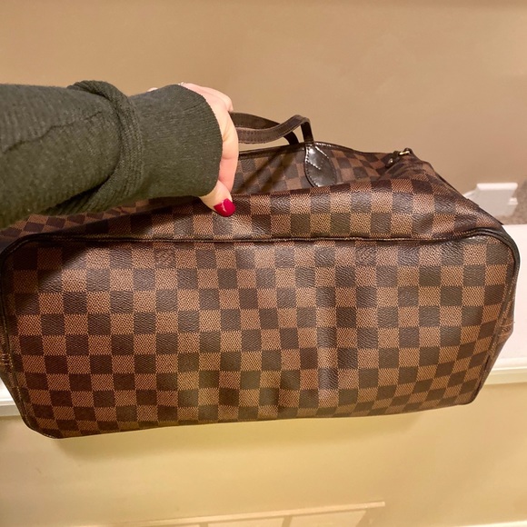 ✨SOLD✨ Louis Vuitton Neverfull GM in Damier Ebene - Picture 3 of 16